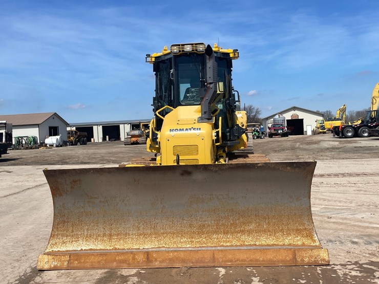 2020-komatsu-d51px-image-2