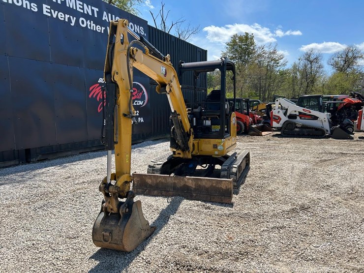 2021-caterpillar-303.5-image-7