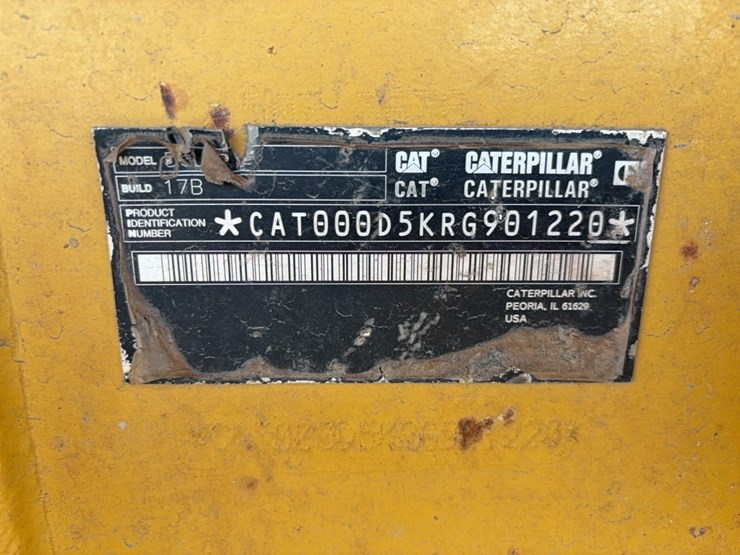 2022-caterpillar-d5-lgp-image-12