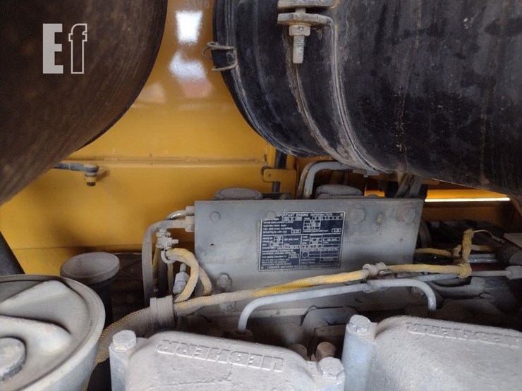 2004-deere-655c-ii-image-38