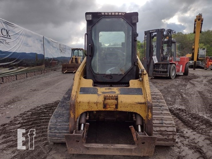 2005-caterpillar-277b-image-2