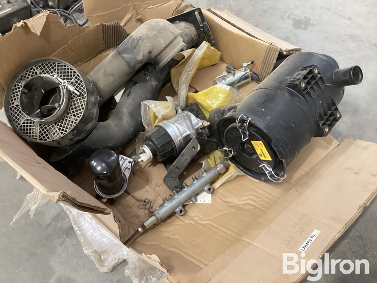 deere-326e-image-3