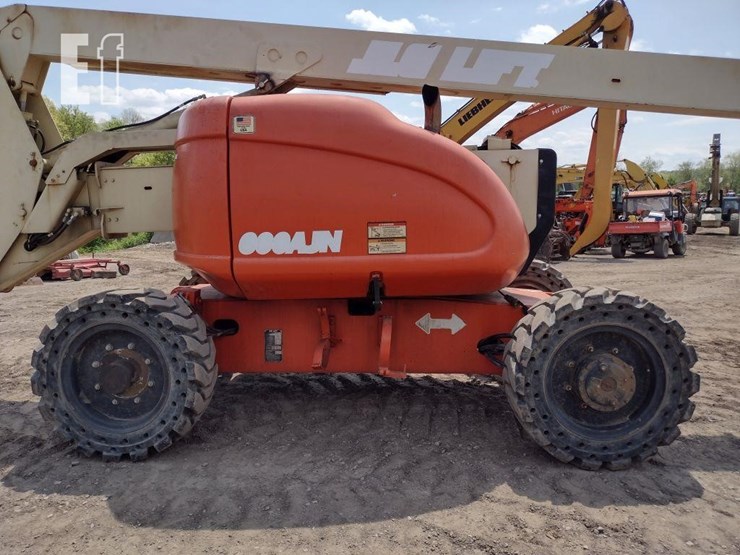 2002-jlg-600ajn-image-16