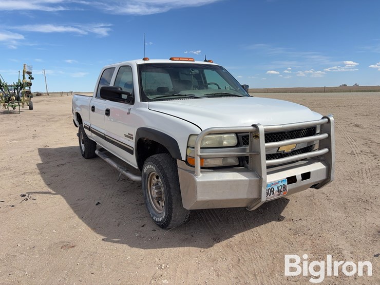 2002-chevrolet-silverado-2500-image-3
