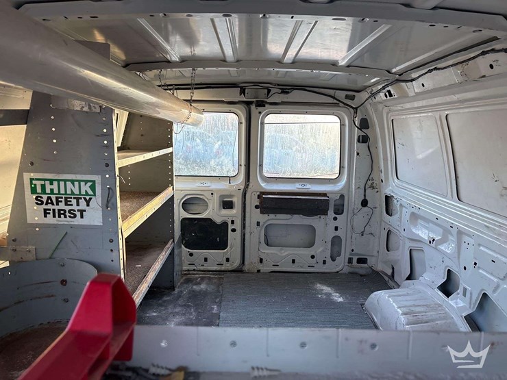 2006-ford-cargo-image-21