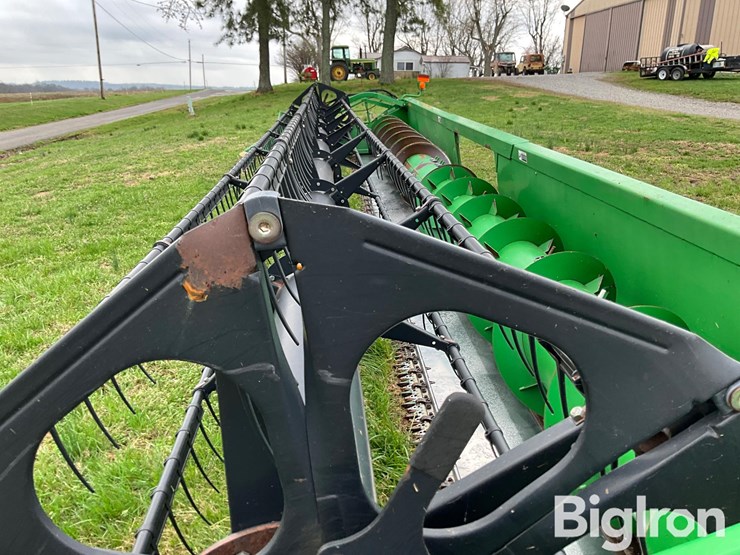 2011-john-deere-635f-image-10