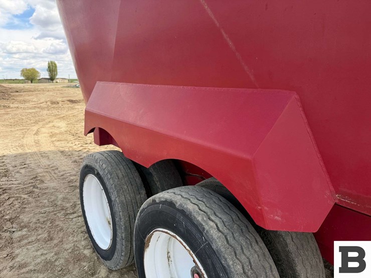 supreme-1200t-feed-mixer---othello,-wa-image-44