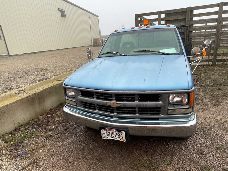 #4059-•-1996-chevy-truck-image-2
