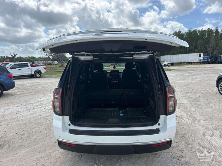 2023-chevrolet-tahoe-image-20