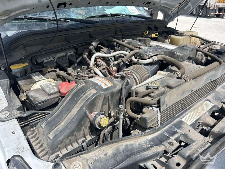 2016-ford-f550-image-9