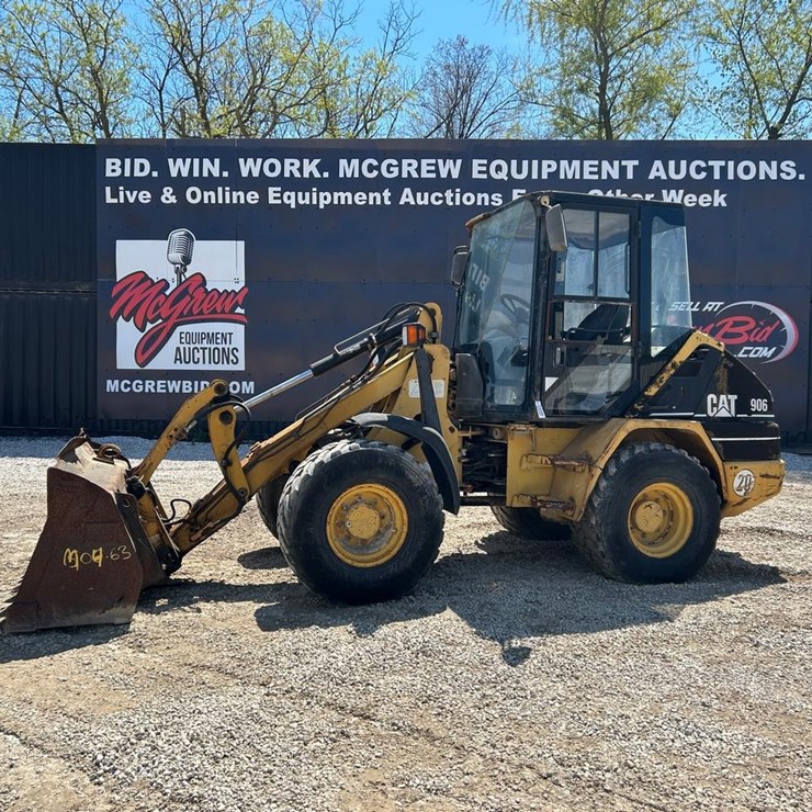 CATERPILLAR 906