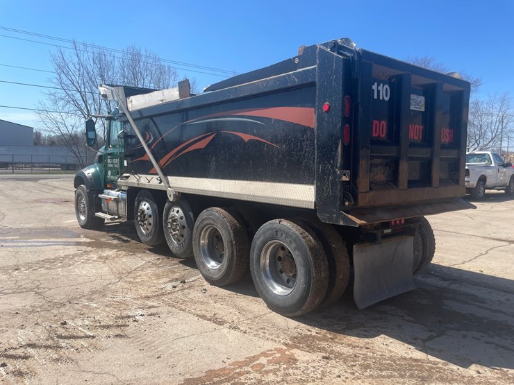 2013-mack-granite-104fr-image-7