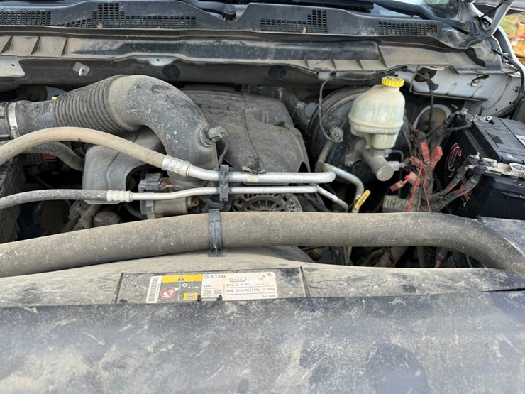 2014-dodge-1500-image-27