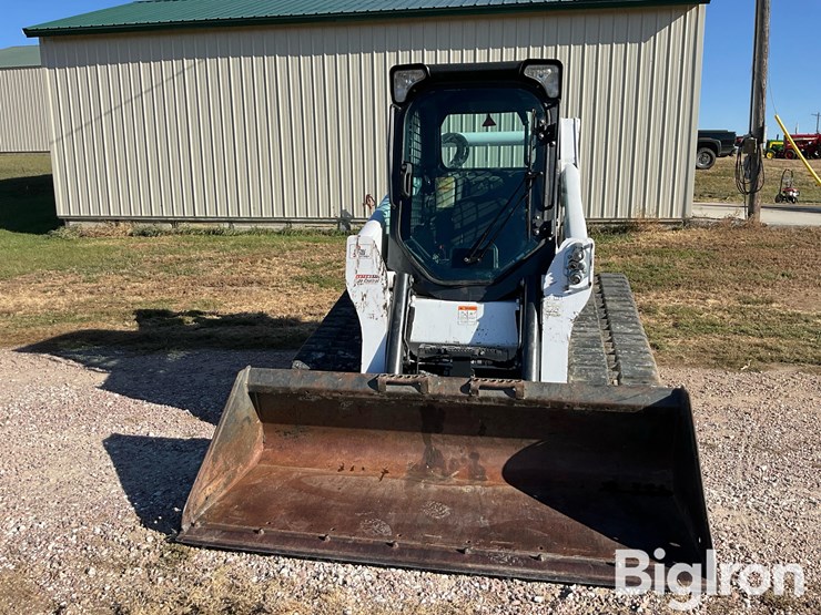 2018-bobcat-t740-image-2