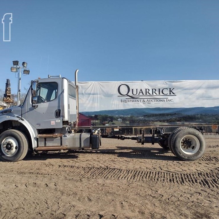 2015 FREIGHTLINER BUSINESS CLASS M2 106