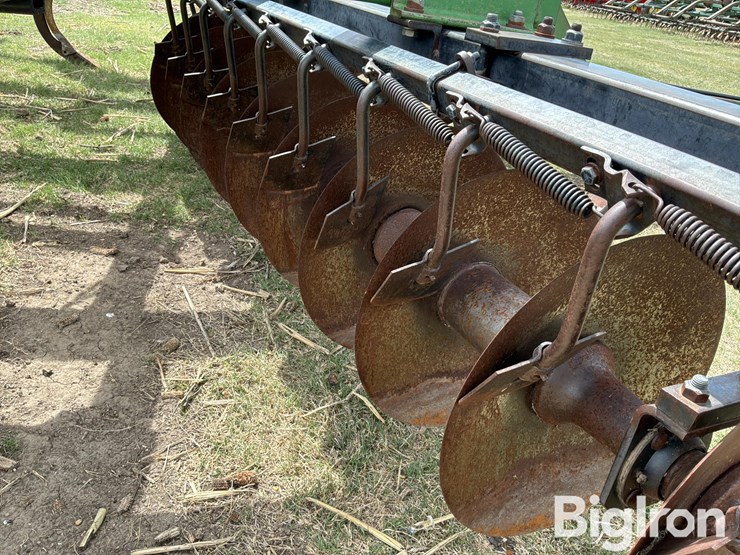 john-deere-510-image-16