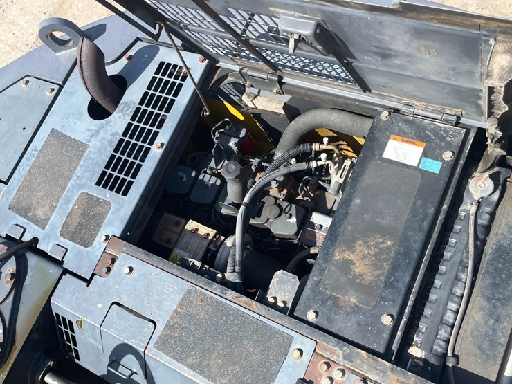komatsu-pc308-image-65