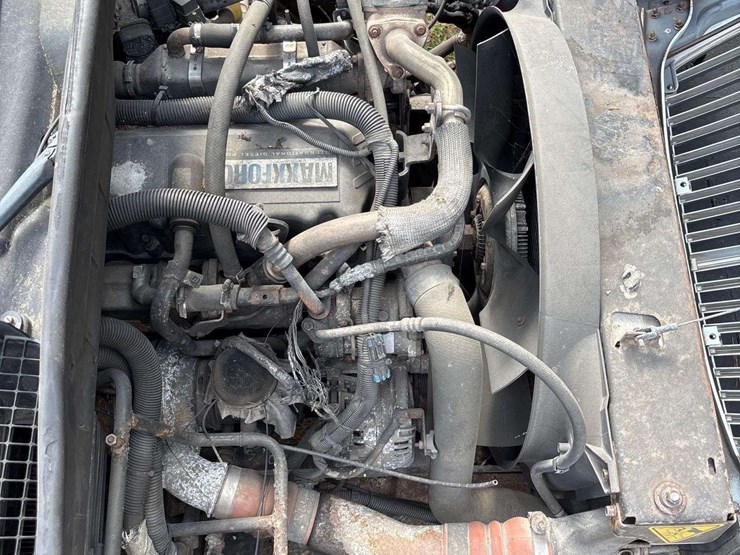 2010-international-durastar-4300-image-37