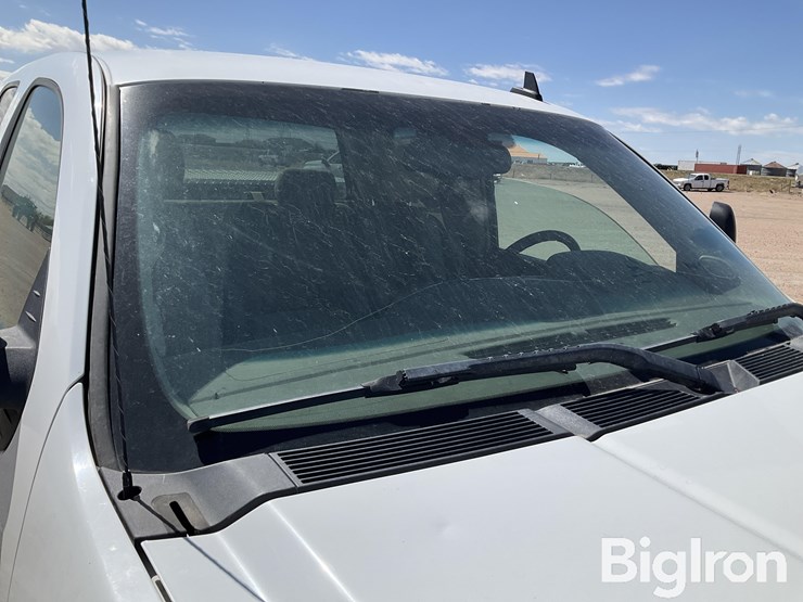 2012-chevrolet-silverado-1500-image-11