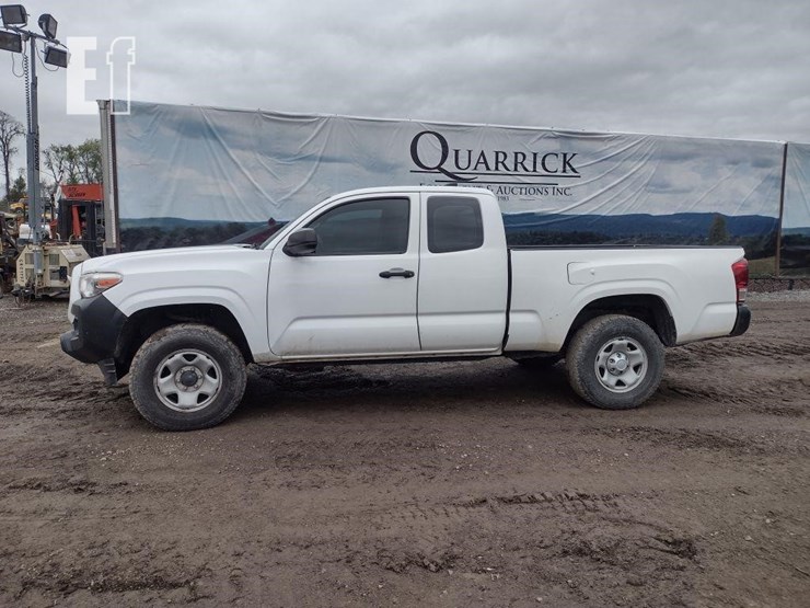 2018-toyota-tacoma-image-1