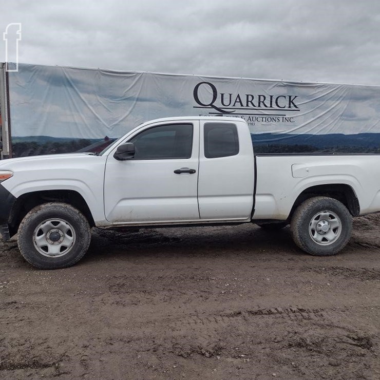 2018 TOYOTA TACOMA