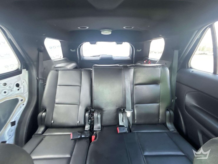 2017-ford-explorer-image-18