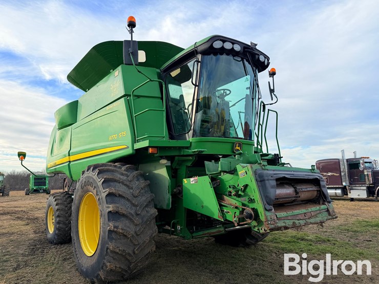 2008-john-deere-9770-sts-image-3