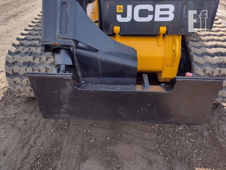 2024-jcb-3ts-8t-image-19