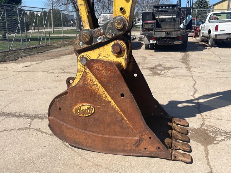 2015-komatsu-pc290lc-11-slf-image-31