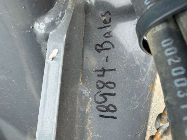 2022-massey-ferguson-2270-image-11