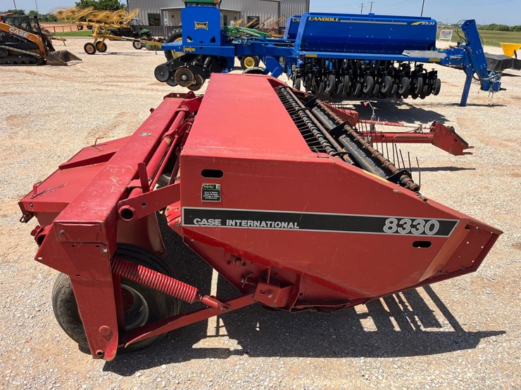case-ih-8330-image-6