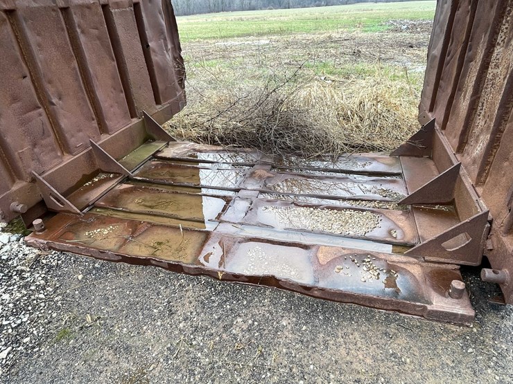 #4070-•-man-hole-trench-box-image-2