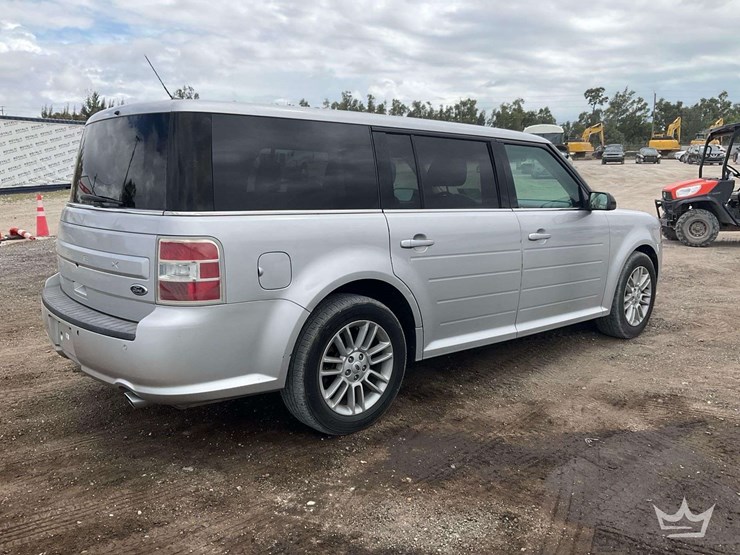 2013-ford-flex-image-4