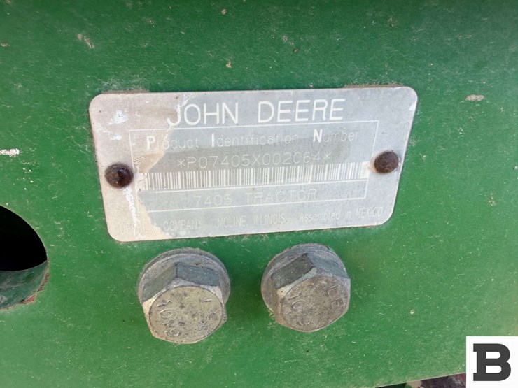 john-deere-7405-image-24
