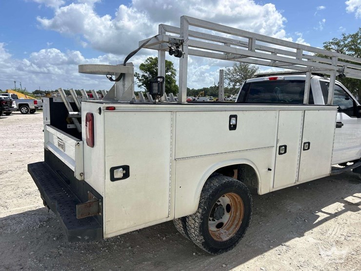 2019-ford-f450-image-9