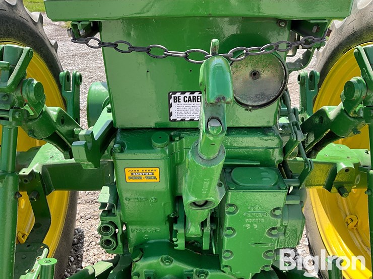 1956-john-deere-720-image-13