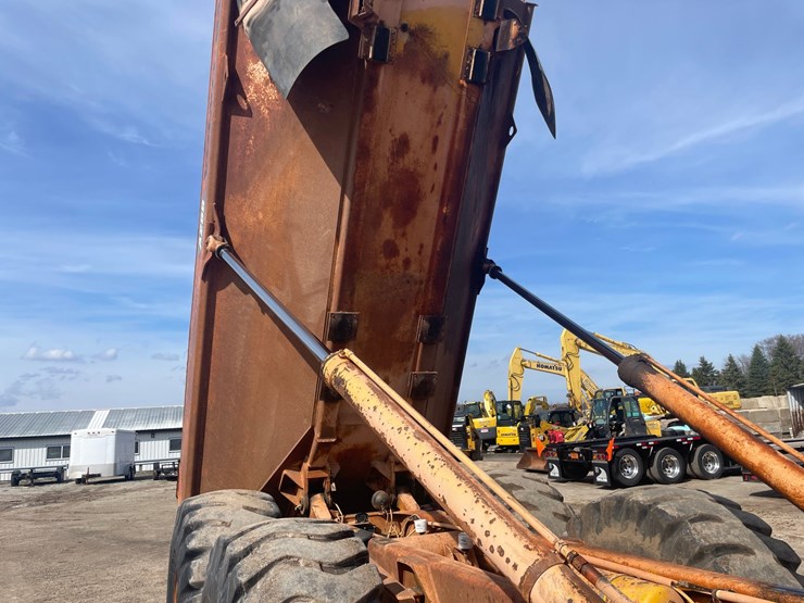 volvo-a25b-image-93