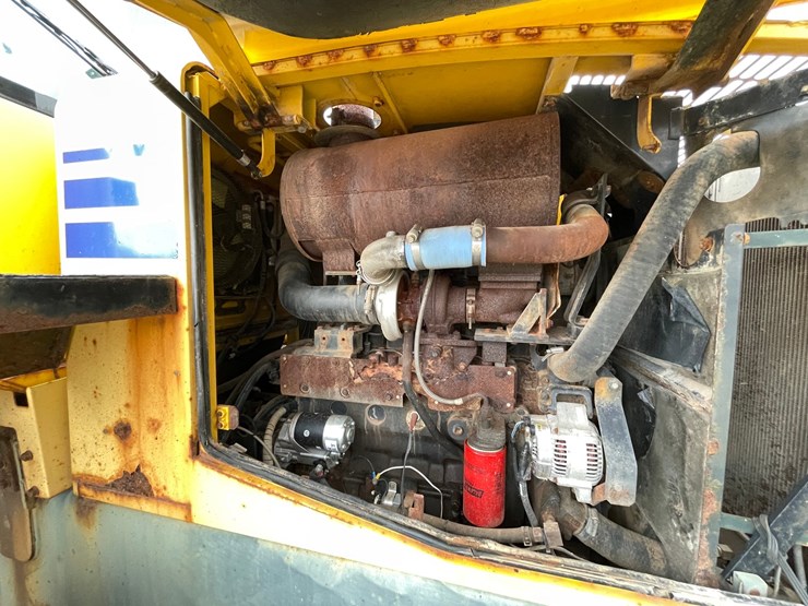 komatsu-wa250-5-image-40