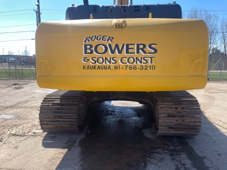 2015-komatsu-pc360-lc-10-image-34