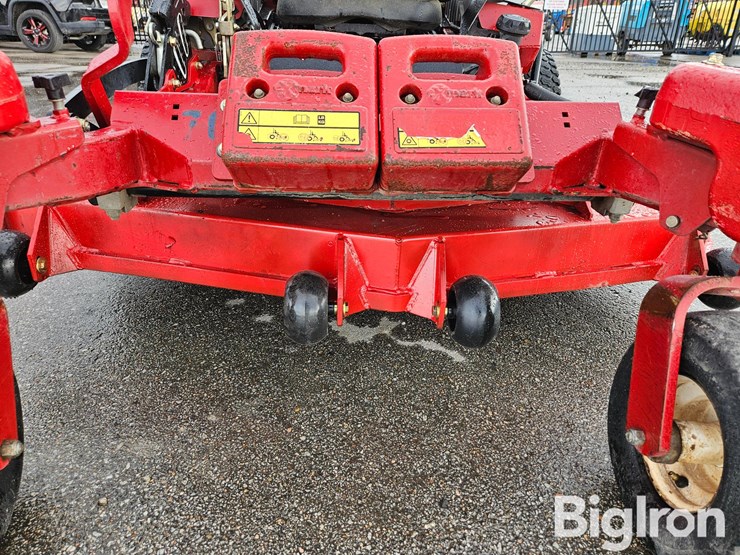 2014-massey-ferguson-730-image-12