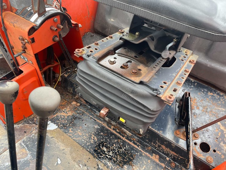 allis-chalmers-6080-image-61