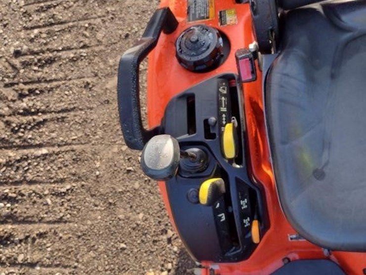 kubota-bx23s-image-9