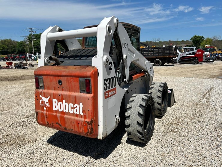 bobcat-s300-image-4