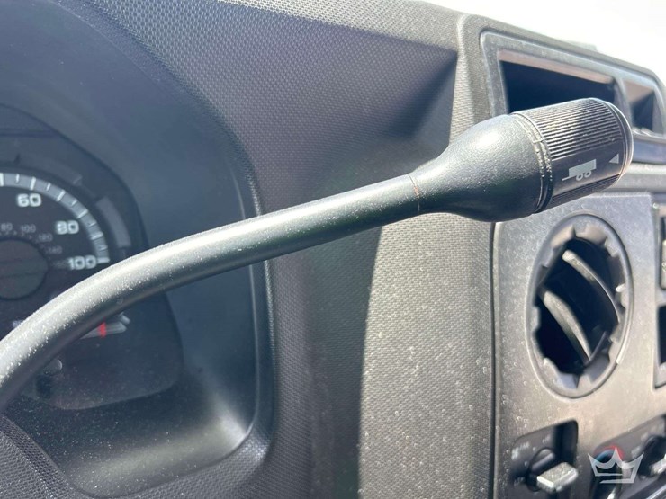 2013-ford-e450-image-15