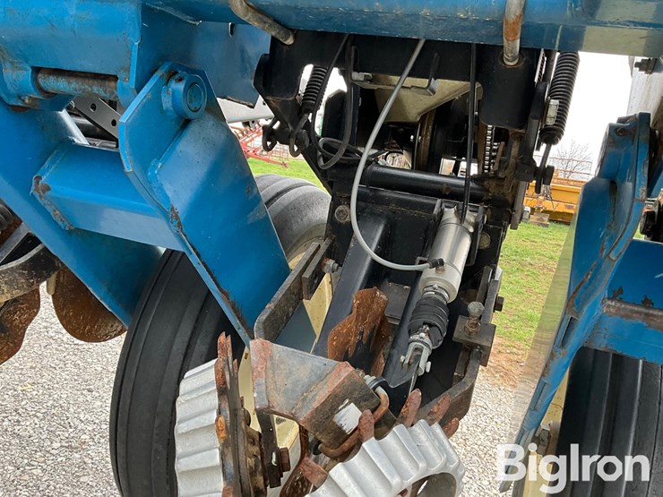 kinze-2600-image-20