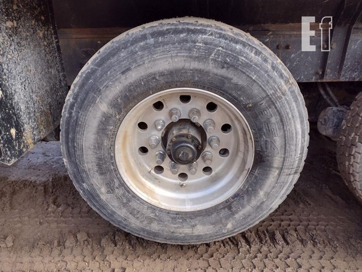 2019-western-star-4700-image-22