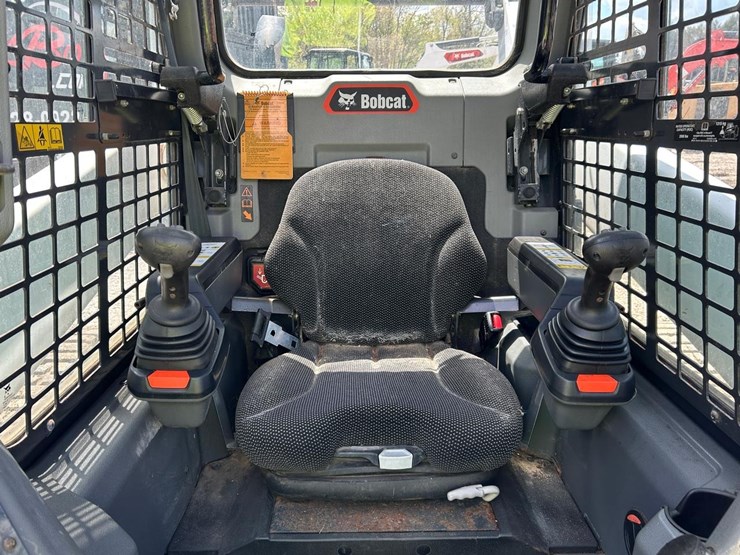 bobcat-t76-image-21