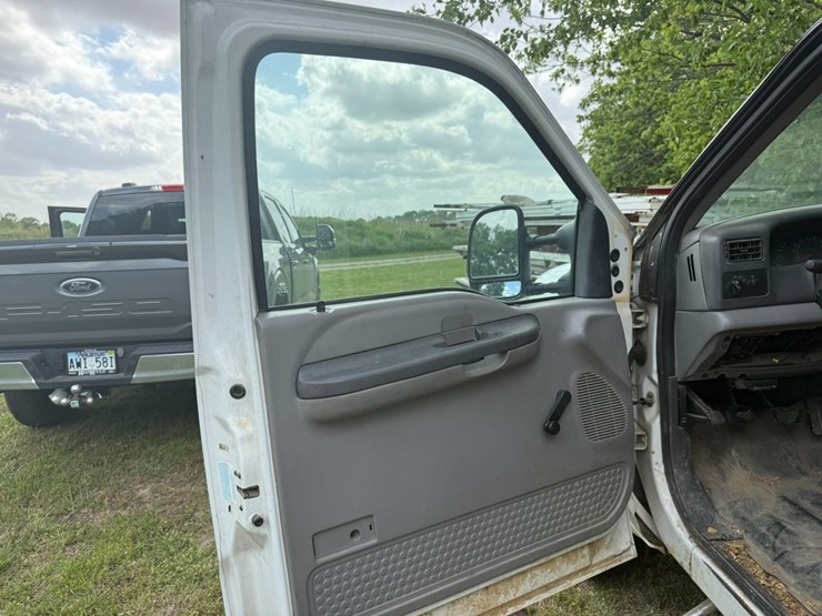 1999-ford-f450-xl-image-60