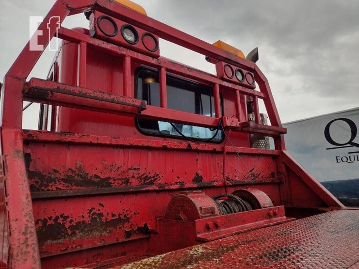 1993-peterbilt-379-image-23