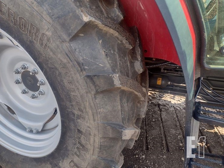 2022-massey-ferguson-4707-image-22